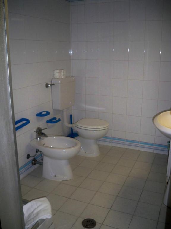 Rta Airone Aparthotel 3*